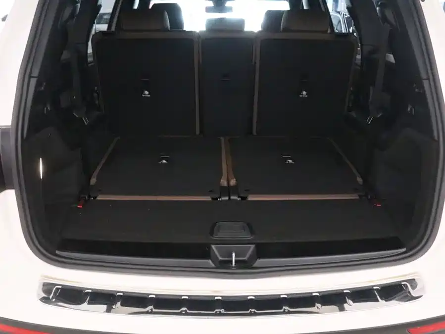 900x675_0_q87_c42_autohomecar__Chto52pgZ72AFLF8AAE7UjGH3zI307.jpg.webp